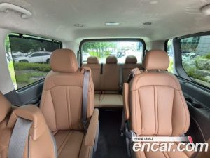 Hyundai Staria Lounge 9-Seater 2025 года из Южной Кореи