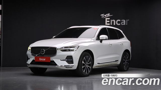 Volvo XC60 B5 ULTIMATE Bright 2023 года из Кореи