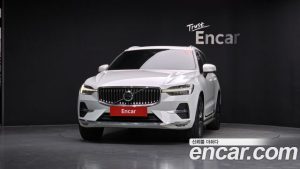 Volvo XC60 B5 ULTIMATE Bright 2023 года из Южной Кореи