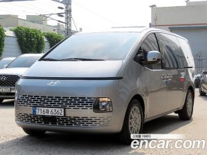 Hyundai Staria L3.5 Tourer 11-Seater 2025 года из Южной Кореи