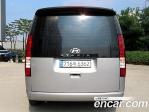 Hyundai Staria L3.5 Tourer 11-Seater 2025 года из Южной Кореи