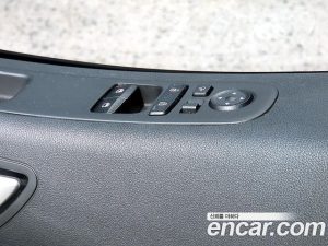 Hyundai Staria L3.5 Tourer 11-Seater 2025 года из Южной Кореи