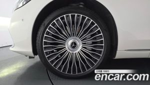 Mercedes-Benz S-Class Maybach S680 4MATIC 2023 года из Южной Кореи