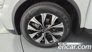 Renault-KoreaSamsung QM6 2.0 GDe LE Signature 2WD 2023 года из Южной Кореи