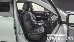 Renault-KoreaSamsung QM6 2.0 GDe LE Signature 2WD 2023 года из Южной Кореи