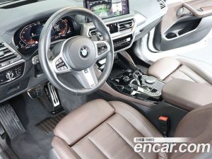 BMW X4 xDrive20i M Sport 2024 года из Южной Кореи