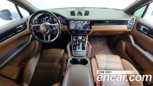Porsche Cayenne 3.0 Coupe 2022 года из Южной Кореи