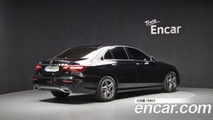 Mercedes-Benz E-Class E250 AMG Line 2023 года из Южной Кореи
