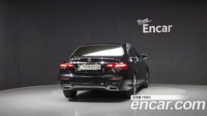 Mercedes-Benz E-Class E250 AMG Line 2023 года из Южной Кореи