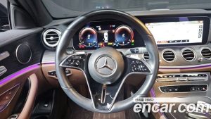 Mercedes-Benz E-Class E250 AMG Line 2023 года из Южной Кореи