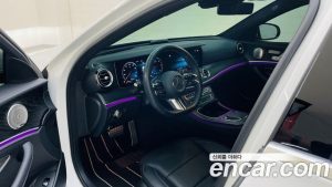 Mercedes-Benz E-Class E220d 4MATIC AMG Line 2023 года из Южной Кореи