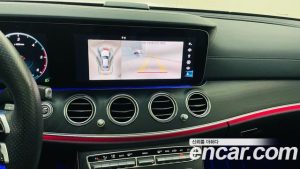 Mercedes-Benz E-Class E220d 4MATIC AMG Line 2023 года из Южной Кореи