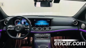 Mercedes-Benz E-Class E220d 4MATIC AMG Line 2023 года из Южной Кореи