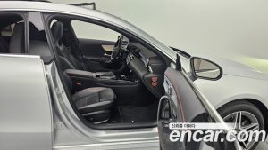 Mercedes-Benz CLA-Class CLA250 4MATIC 2024 года из Южной Кореи