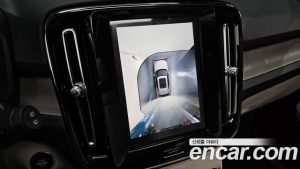 Volvo XC40 B4 ULTIMATE Bright 2024 года из Южной Кореи