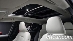 Volvo XC40 B4 ULTIMATE Bright 2024 года из Южной Кореи