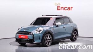 Mini Cooper 5Door MULTITONE Edition 2023 года из Южной Кореи