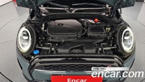 Mini Cooper 5Door MULTITONE Edition 2023 года из Южной Кореи