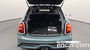 Mini Cooper 5Door MULTITONE Edition 2023 года из Южной Кореи