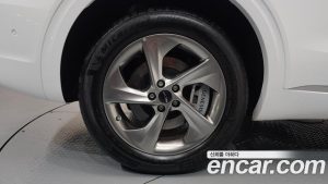 Genesis GV70 2.5T Бензин AWD 2025 года из Южной Кореи