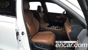 Genesis GV70 2.5T Бензин AWD 2025 года из Южной Кореи