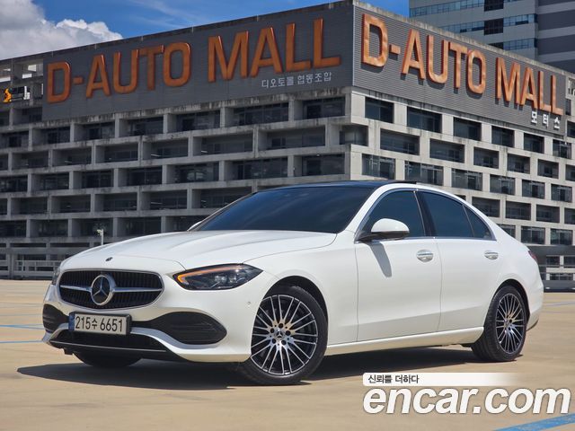 Mercedes-Benz C-Class C300 4MATIC Avantgarde 2024 года из Кореи