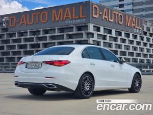 Mercedes-Benz C-Class C300 4MATIC Avantgarde 2024 года из Южной Кореи