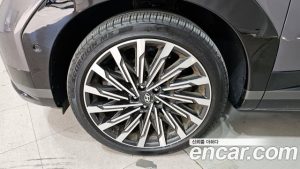 Hyundai Santafe Бензин 2.5T 2WD 2024 года из Южной Кореи