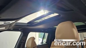 Hyundai Santafe Бензин 2.5T 2WD 2024 года из Южной Кореи