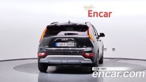 Kia Niro Prestige 2025 года из Южной Кореи