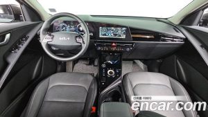 Kia Niro Prestige 2025 года из Южной Кореи