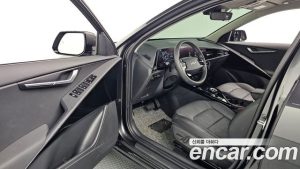 Kia Niro Prestige 2025 года из Южной Кореи