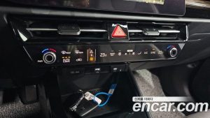 Kia Niro Prestige 2025 года из Южной Кореи