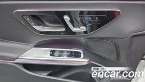 Mercedes-Benz CLE-Class CLE200 Cabriolet 2024 года из Южной Кореи