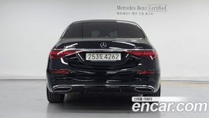 Mercedes-Benz S-Class S400 d 4MATIC 2023 года из Южной Кореи
