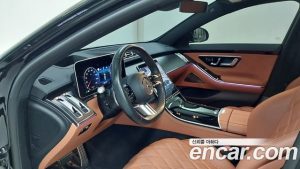 Mercedes-Benz S-Class S400 d 4MATIC 2023 года из Южной Кореи