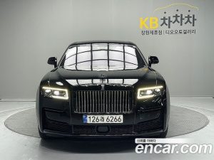 Rolls-Royce Ghost 6.7 V12 Black Badge 2023 года из Южной Кореи