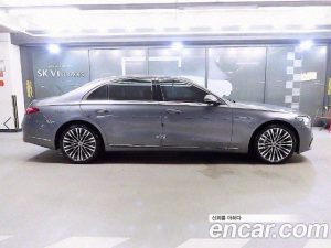 Mercedes-Benz S-Class S450L 4MATIC 2023 года из Южной Кореи