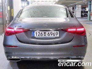 Mercedes-Benz S-Class S450L 4MATIC 2023 года из Южной Кореи
