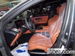 Mercedes-Benz S-Class S450L 4MATIC 2023 года из Южной Кореи
