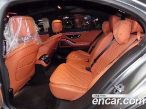 Mercedes-Benz S-Class S450L 4MATIC 2023 года из Южной Кореи