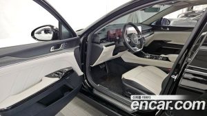 Kia K5 1.6 Turbo 2024 года из Южной Кореи