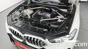 BMW X6 xDrive40i M Sport 2024 года из Южной Кореи