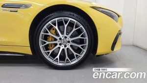 Mercedes-Benz SL-Class AMG SL63 4MATIC+ 2023 года из Южной Кореи