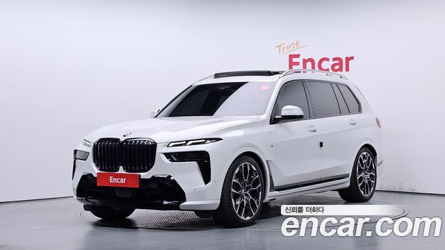 BMW X7 xDrive 40i M Sport 6 2023 года из Кореи