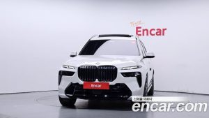 BMW X7 xDrive 40i M Sport 6 2023 года из Южной Кореи