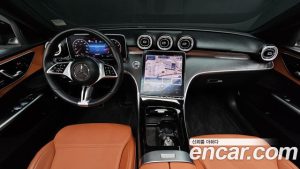 Mercedes-Benz C-Class C300 4MATIC Avantgarde 2023 года из Южной Кореи