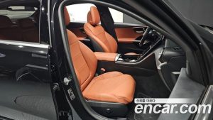 Mercedes-Benz C-Class C300 4MATIC Avantgarde 2023 года из Южной Кореи