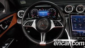 Mercedes-Benz C-Class C300 4MATIC Avantgarde 2023 года из Южной Кореи