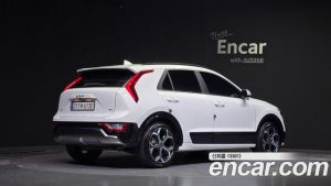Kia Niro Signature 2025 года из Южной Кореи